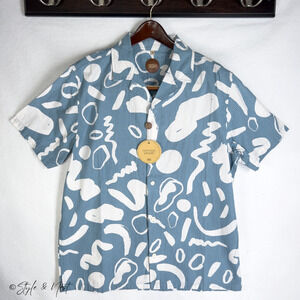 Common People Blue Seersucker Geometric Camp Collar Retro Vibes Medium NWT $145